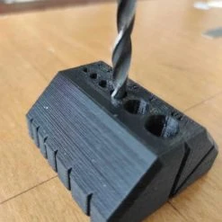 SuperheroDIY 90 And 45 Degree Drilling Guide -smitty shop 90 and 45 degree drilling guide 762565 1500x