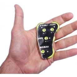 Champro Umpire Gear Champro 4-Dial Optic Yellow Steel Umpire Indicator - 3/2/2 Count -smitty shop A0389 CHAMPRO 4 DIAL STEEL UMPIRE INDICATOR 3 2 2 COUNT IN HAND