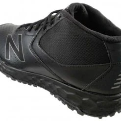 New Balance Referee And Umpire Shoes New Balance V3 All-Black Mid-Cut Umpire Base Shoes -smitty shop MUM950B3 New Balance V3 All Black Mid Cut Umpire Base Shoes Outside Back Angled View 1