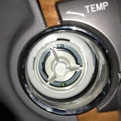 SuperheroDIY Toyota Highlander Broken Climate Control Knob Mount Fix -smitty shop toyota highlander broken climate control knob mount fix 409037 1500x