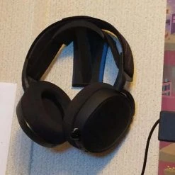 Default -smitty shop wall mounted headphone stand no screws no drilling and fits most headphones mount with included command strips 176482 1500x